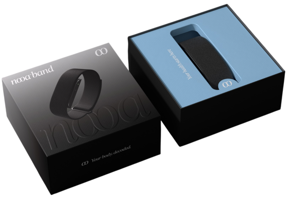 The NOOA Band in its packaging